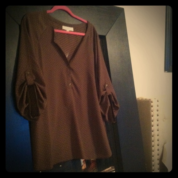 Ann Taylor Loft half button Henley