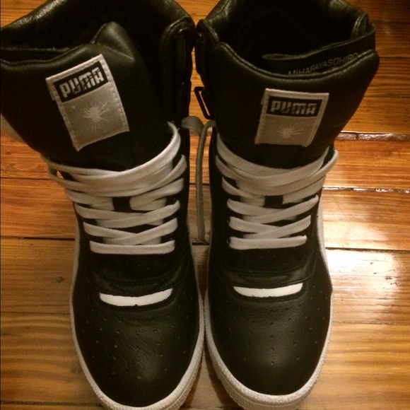 Authentic Puma Heel Sneakers