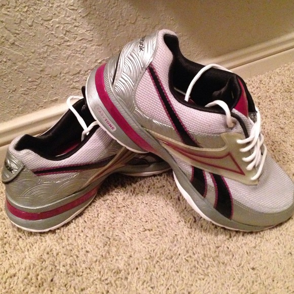 Reebok Easy tone sneakers-ON HOLD