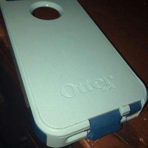 Otter Box Commuter Case