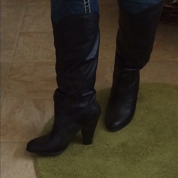 Dolce Vita Boot - Picture 3 of 4