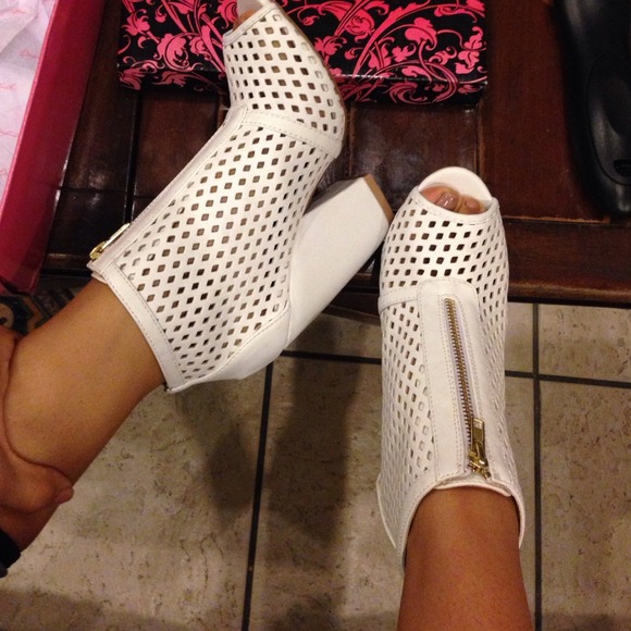White peep toe booties