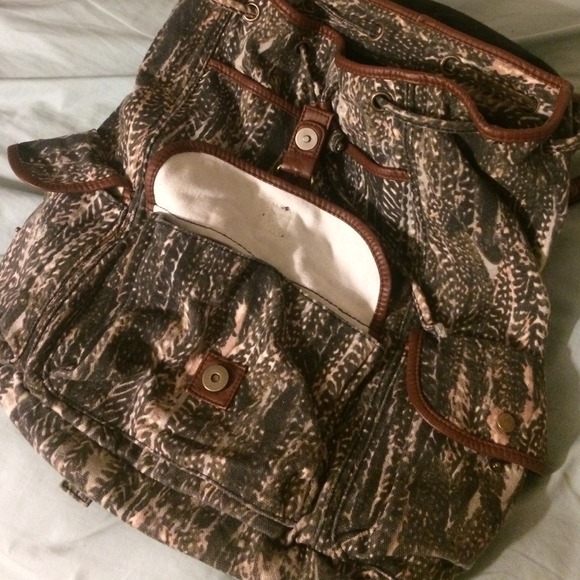 Backpack - Picture 2 of 2