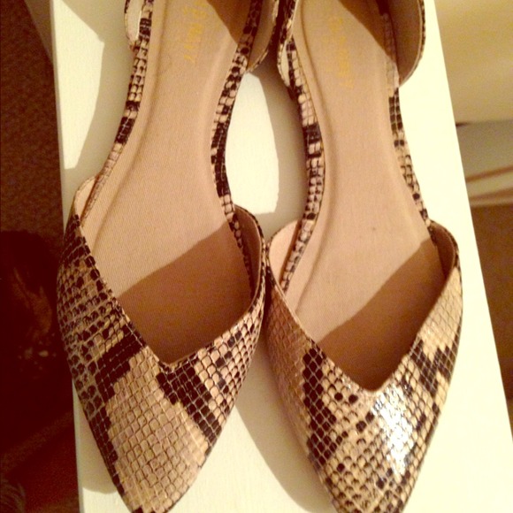 Cheetah print flats