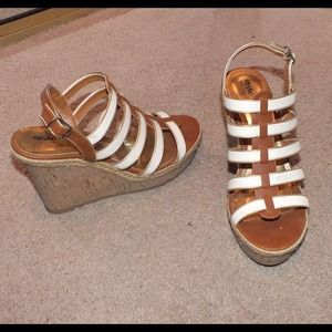 White, strappy espadrilles.