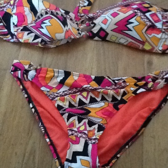 2 piece bathing suit