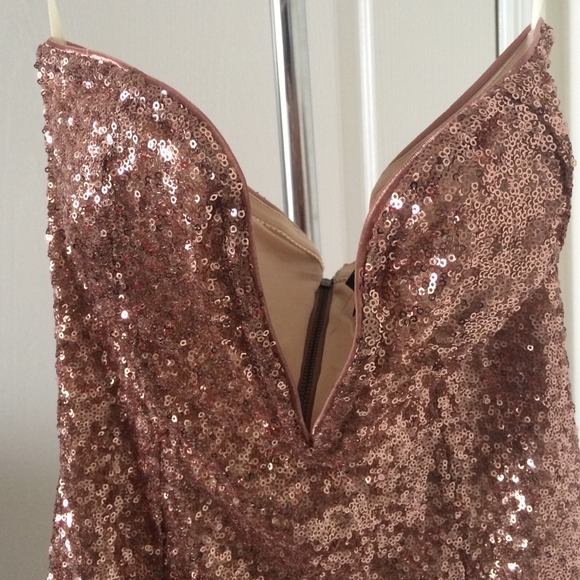 GORGEOUS BRONZE DRESS! - Picture 2 of 4