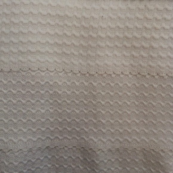 White mini skirt! - Picture 2 of 2