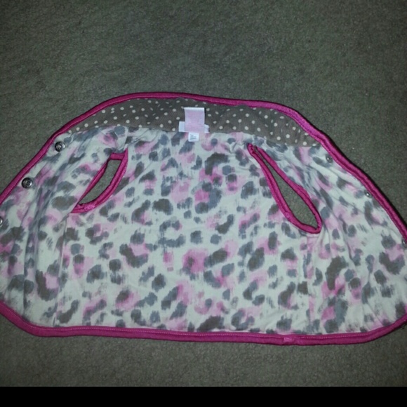 Adorable baby's winter vest - Picture 2 of 4