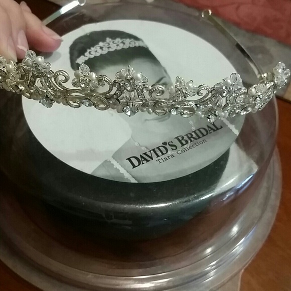 David's Bridal Accessories - Perfect for Prom! Swarovski crystal tiara