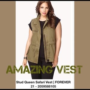 🎉SALE!🎉 Forever 21 Stud Safari Vest