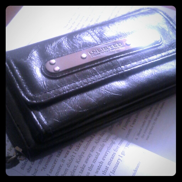 unlisted kenneth cole production