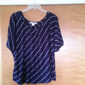 Blue and white comfy top