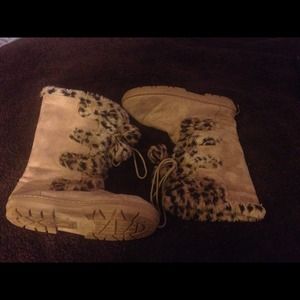 UGG like Cheetah boots- warm!