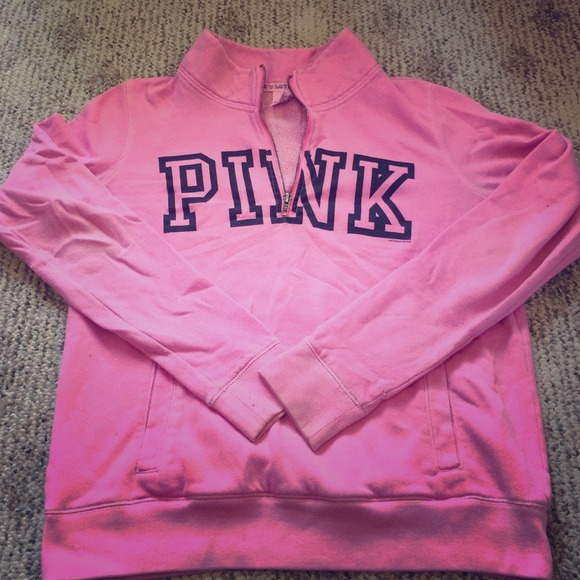 VS Pink 1/4 zip Pullover