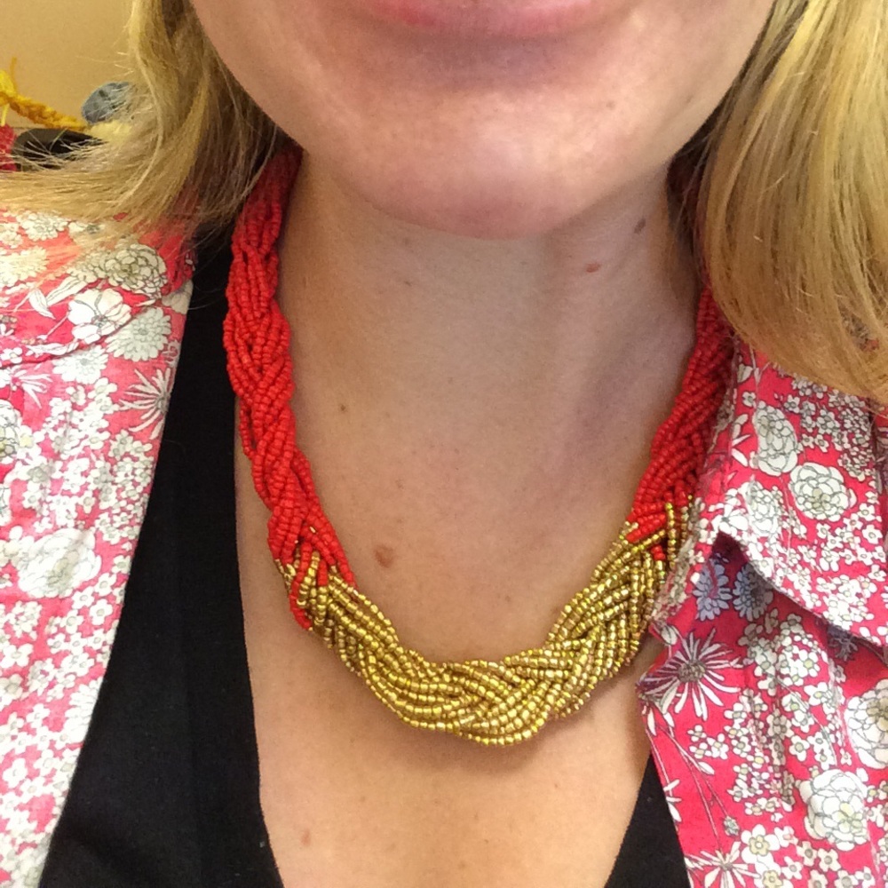 Gold & Red Bead Necklace - Picture 4 of 4