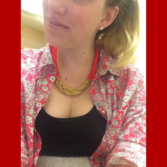 Gold & Red Bead Necklace - Picture 3 of 4