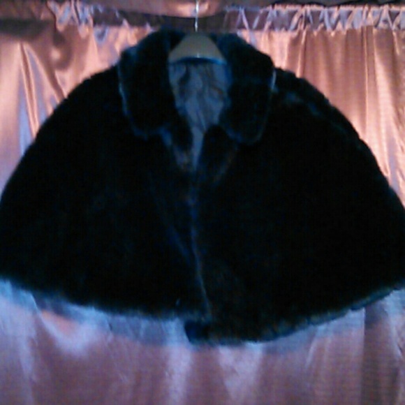 Fur Cape