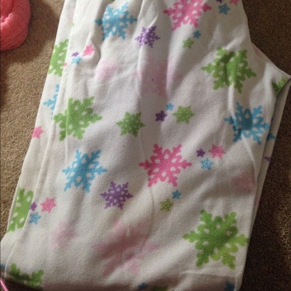 aero snowflake pjs ❄️❄️❄️