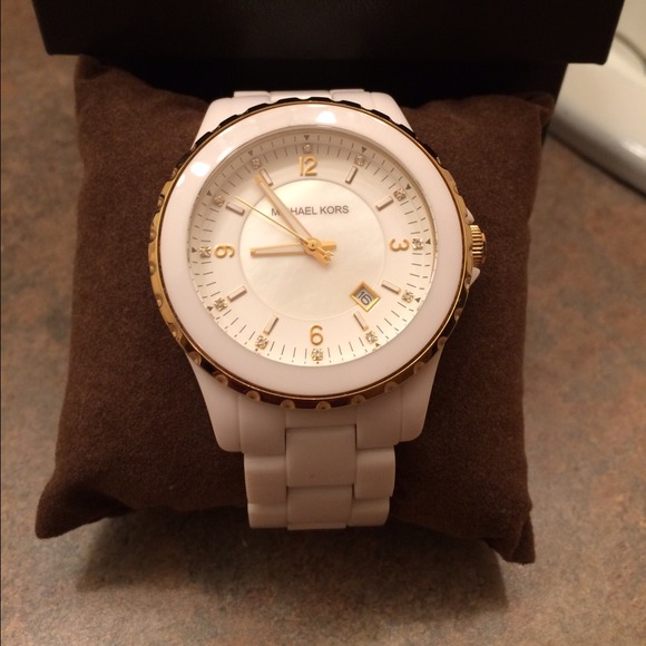 Brand new authentic MK watch