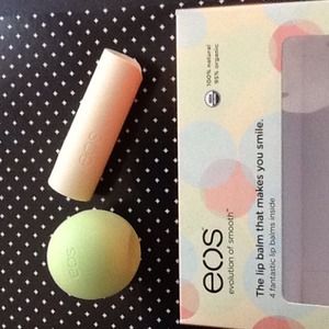 EOS Lip Balm (2) Honeysuckle Melon & Vanilla Bean
