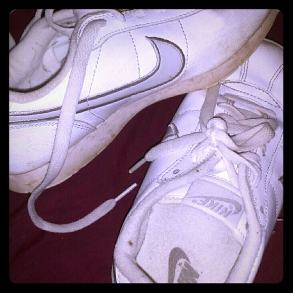 Pre loved Nikes