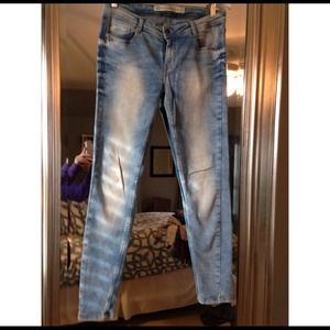 Light wash/fade skinny jeans
