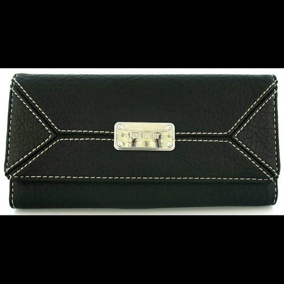 Nine West Wallet