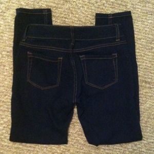 Blue spice skinny jeans.