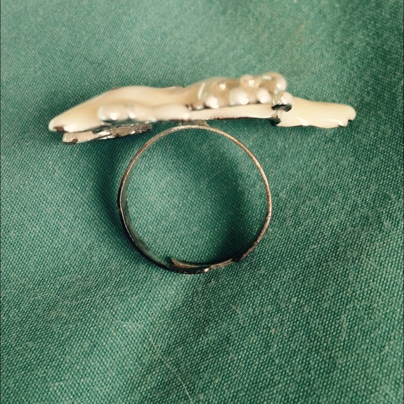 Deer Ring - Picture 2 of 2
