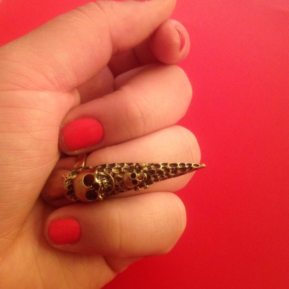 Fashion skull ring (dark gold)