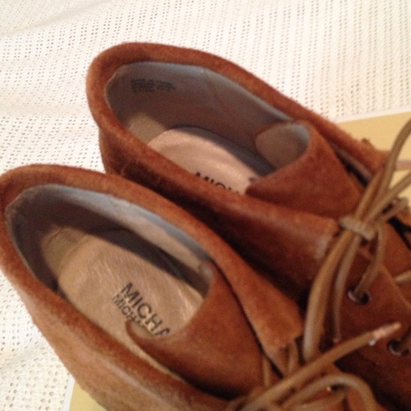 Michael Kors Jada ankle booties - Picture 3 of 4