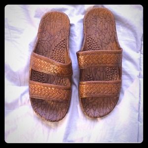 Hawaiian rubber sandals