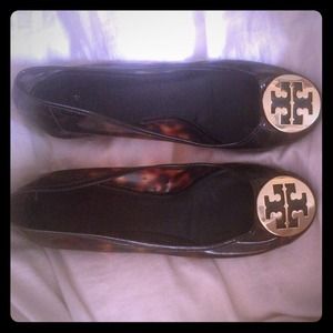 Tortoise size 9 Tory Burch flats