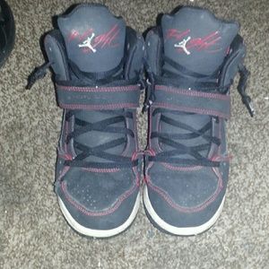 Red and black flights