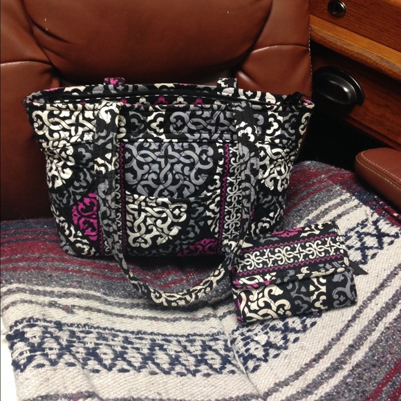 Vera Bradley Purse/Wallet Set