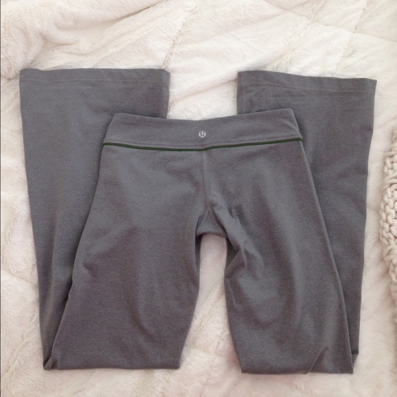 Lululemon Groove Pant - Picture 3 of 4