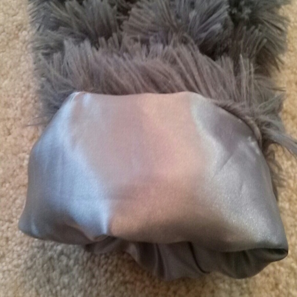 Sold!    Cutest Leg Warmers Ever! - Picture 2 of 2