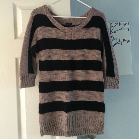 Splendid sweater