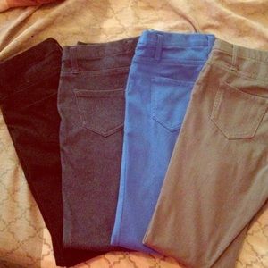 4 pairs of jeggings