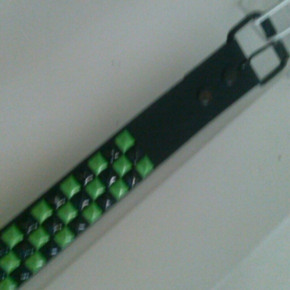 Spikey belt