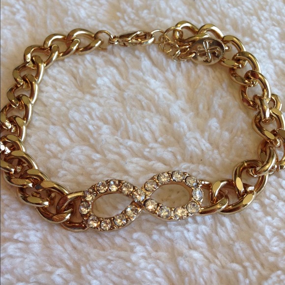 Gold Chain Rhinestone Infinity Bracelet - Picture 3 of 3