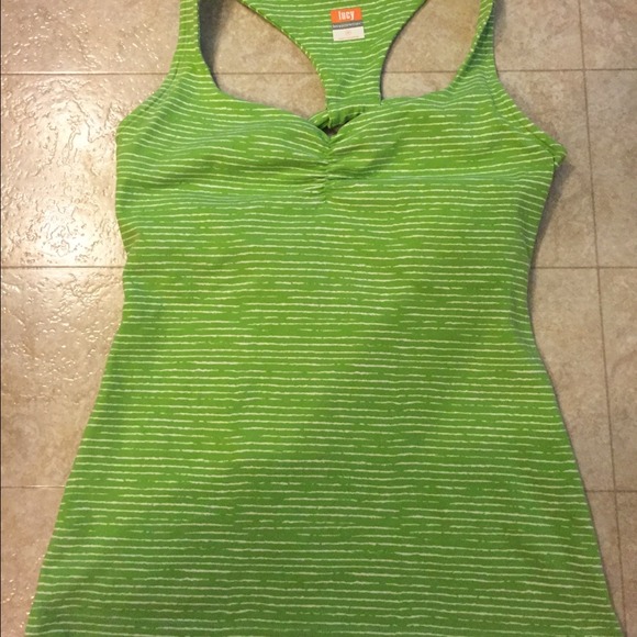 Lucy workout top - Picture 2 of 4