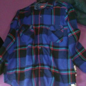 Cute plaid button up