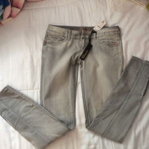 Express jeans!