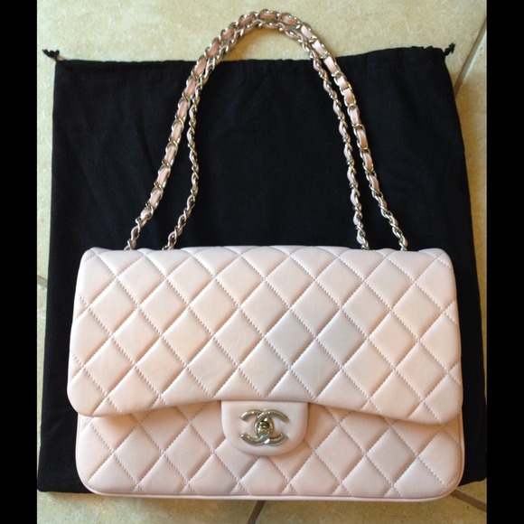 Brand New Accordion Chain logo flap bag .