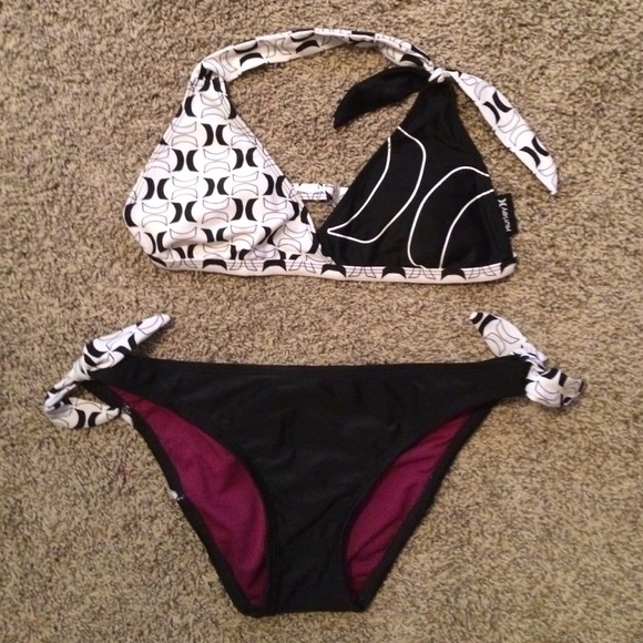 Hurley black and white bikini
