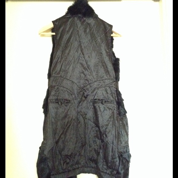 Authentic rabbit fur vest - Picture 3 of 3
