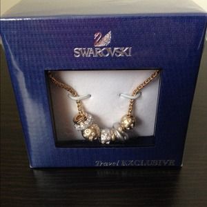 Swarovski "te kauri" necklace