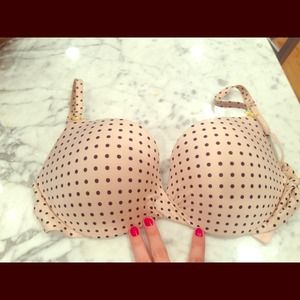 Victoria secret 32dd push up plunge bra Light pink